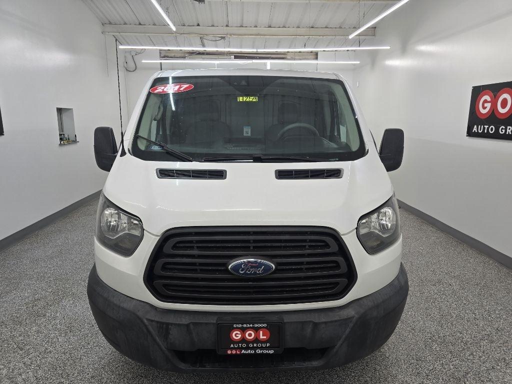 Ford Transit 250 Van Low Roof w/Sliding Pass. 148-in. WB 2017