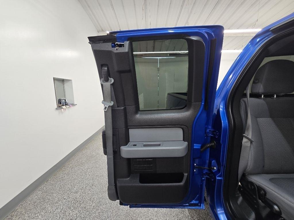Ford F-150 Lariat SuperCab 6.5-ft. Bed 2WD 2014