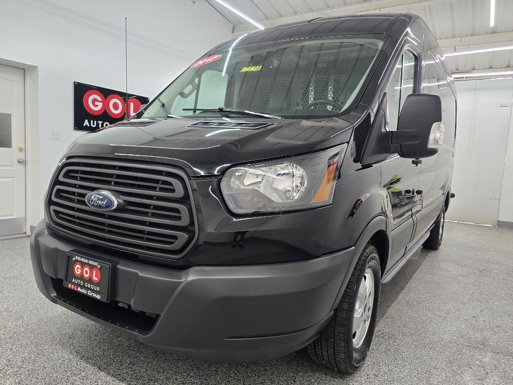 Ford Transit 250 Van Med. Roof w/Sliding Pass. 148-in. WB 2017