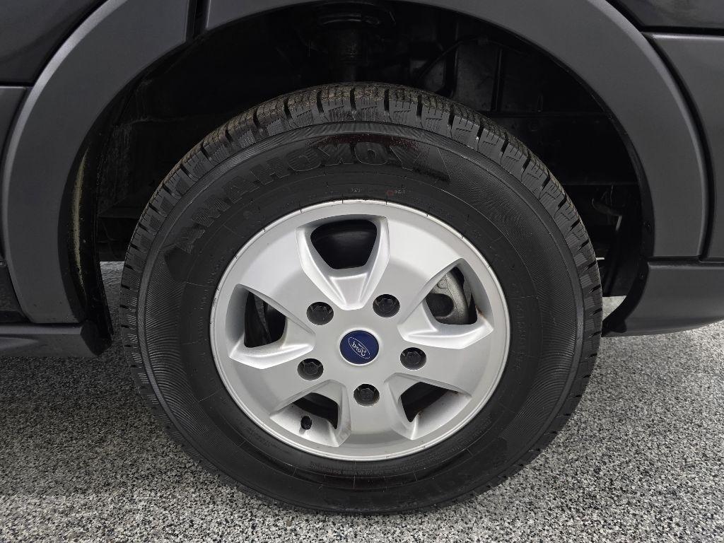 Ford Transit 250 Van Med. Roof w/Sliding Pass. 148-in. WB 2017