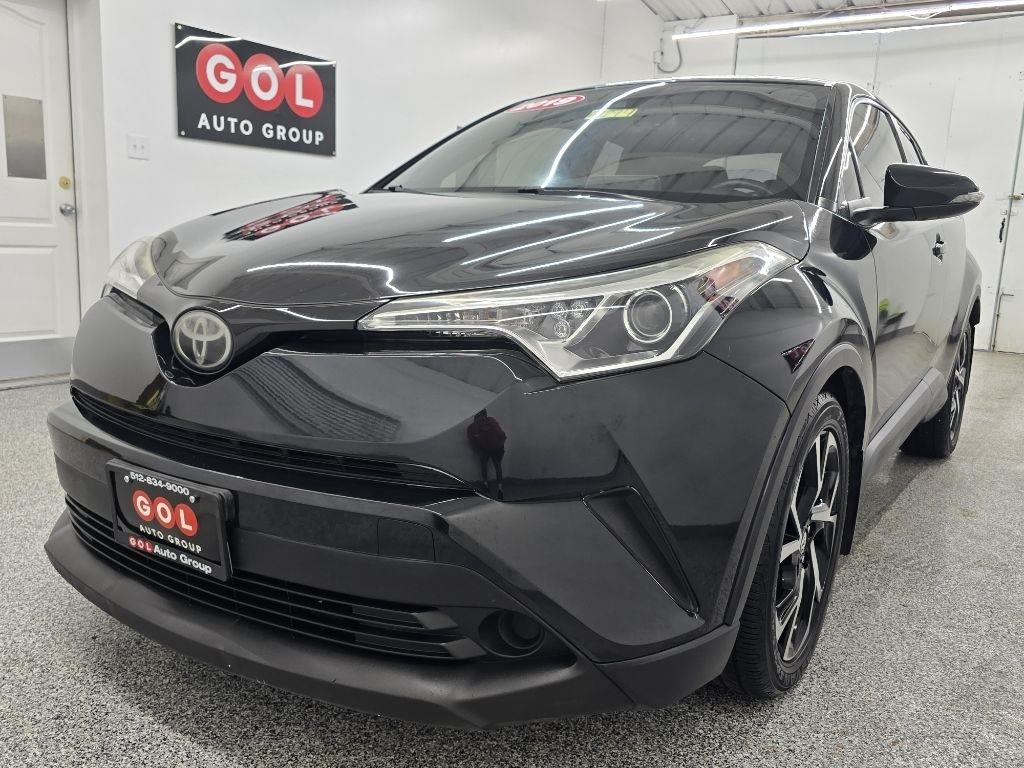 Toyota C-HR LE 2019