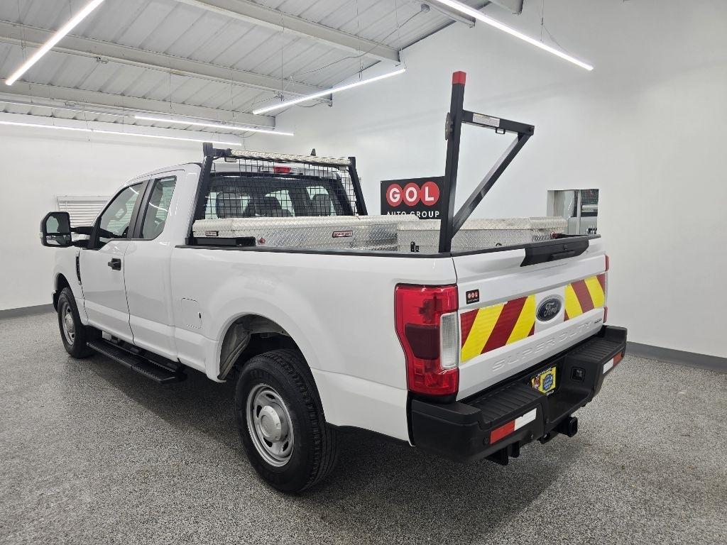 Ford F-250 SD Lariat SuperCab Long Bed 2WD 2018