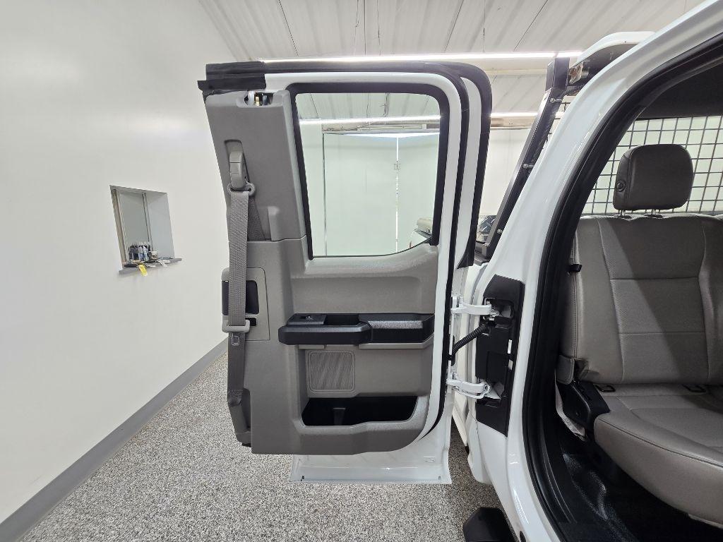 Ford F-250 SD Lariat SuperCab Long Bed 2WD 2018