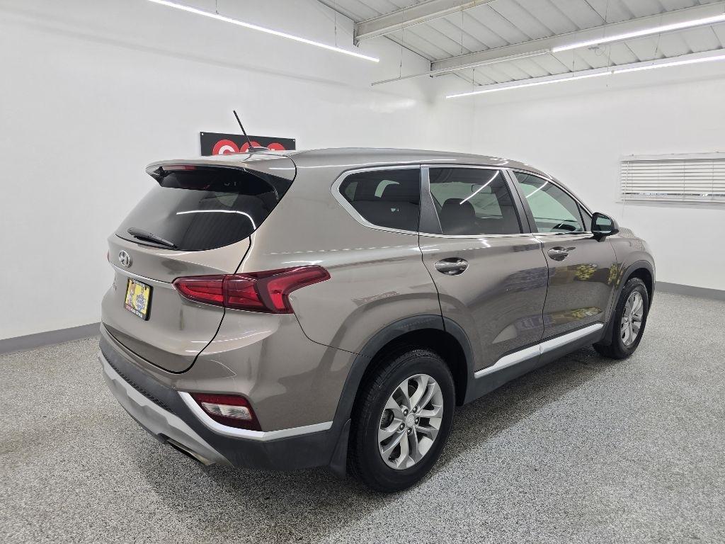 Hyundai Santa Fe SE 2.4 2020