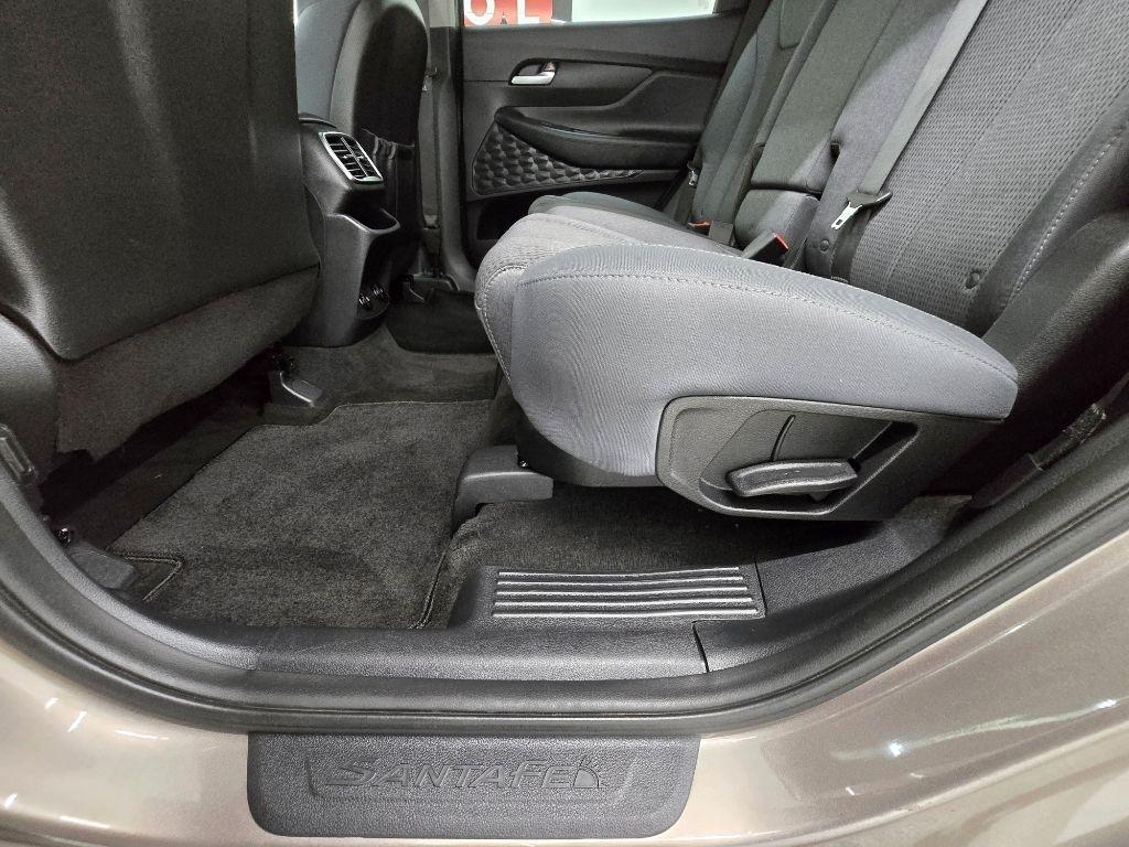Hyundai Santa Fe SE 2.4 2020