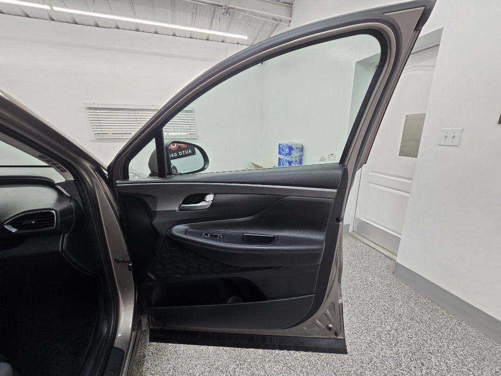 Hyundai Santa Fe SE 2.4 2020