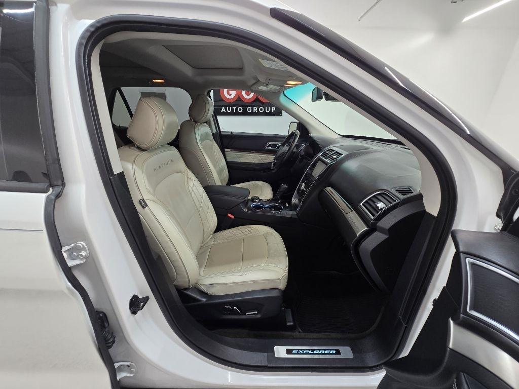 Ford Explorer Platinum AWD 2016
