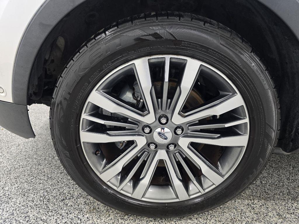Ford Explorer Platinum AWD 2016