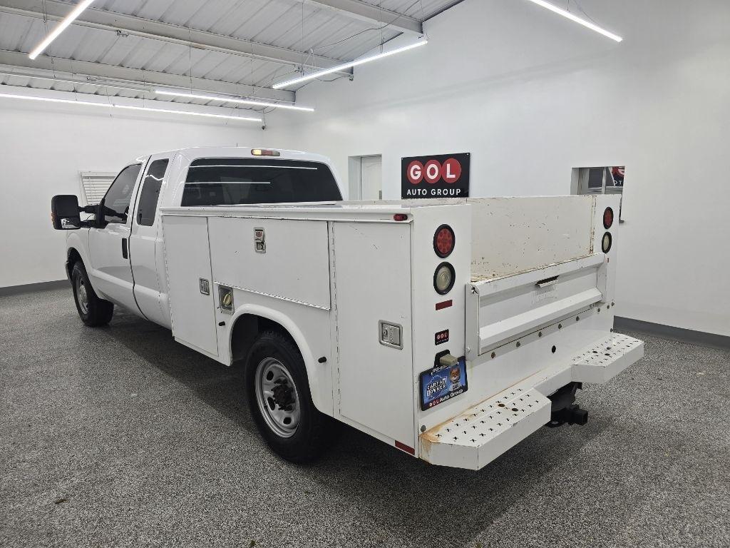 Ford F-250 SD XLT SuperCab Long Bed 2WD 2011