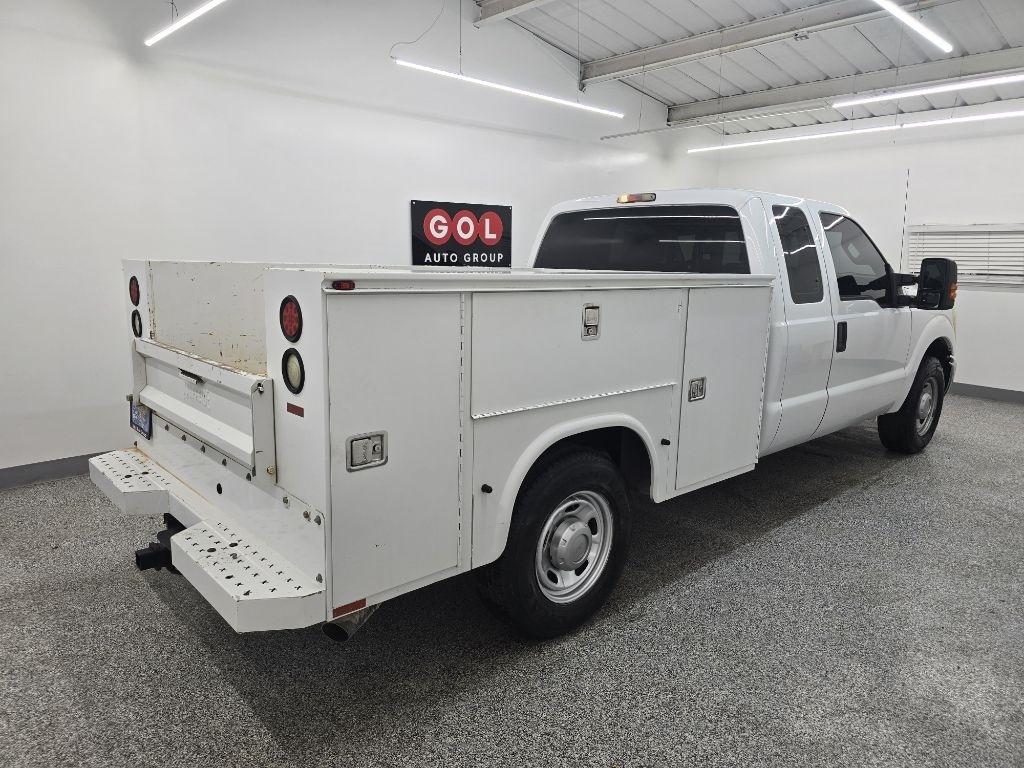 Ford F-250 SD XLT SuperCab Long Bed 2WD 2011