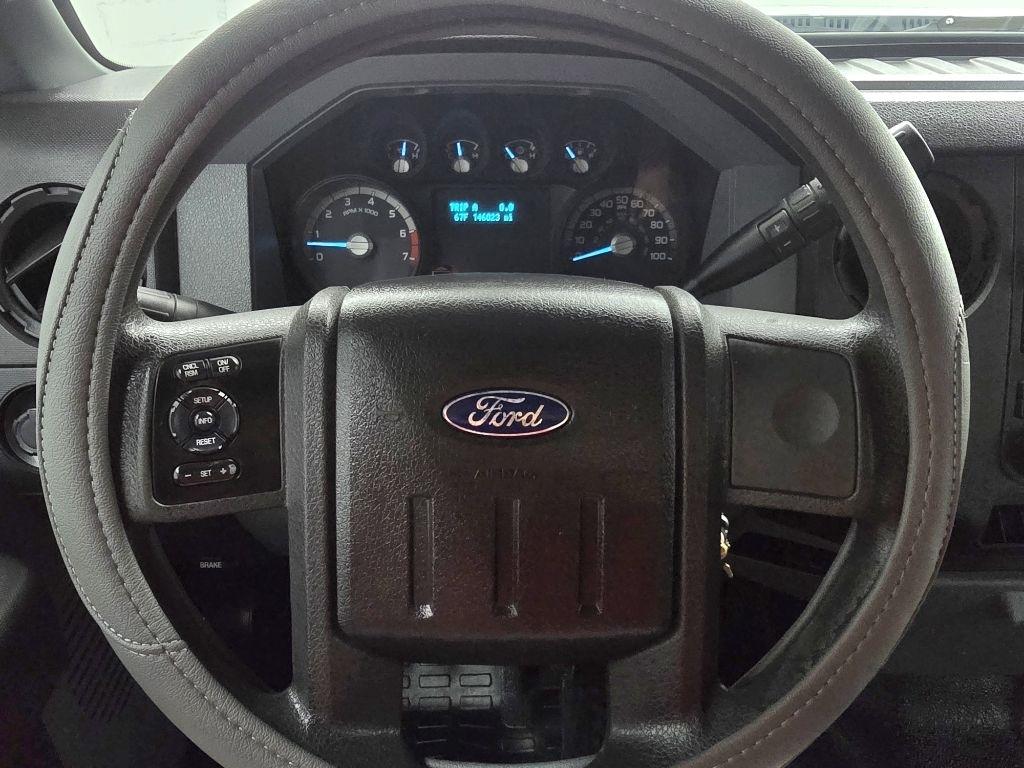 Ford F-250 SD XLT SuperCab Long Bed 2WD 2011
