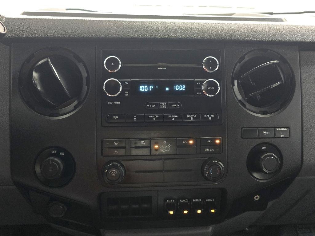 Ford F-250 SD XLT SuperCab Long Bed 2WD 2011