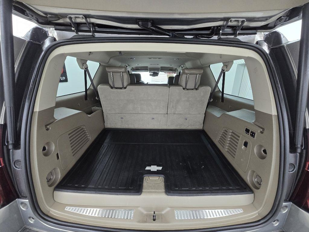 Chevrolet Suburban LT 2WD 2019