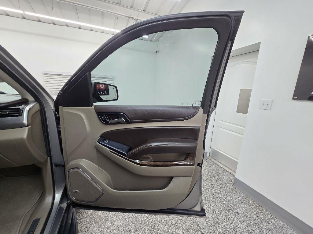 Chevrolet Suburban LT 2WD 2019
