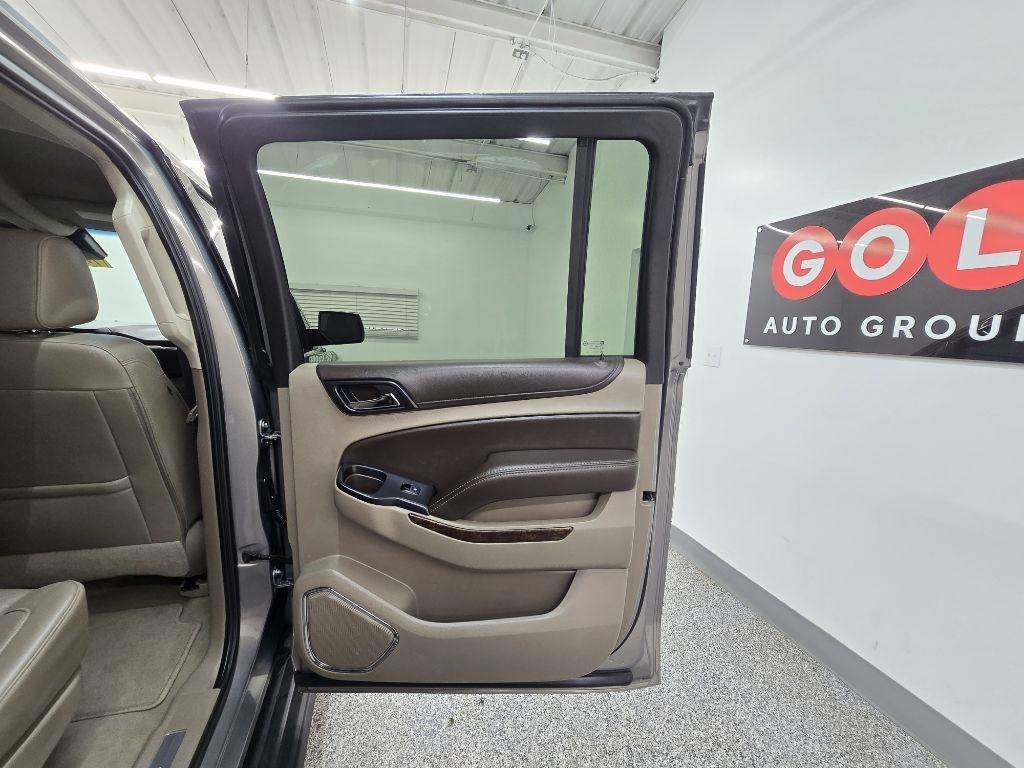 Chevrolet Suburban LT 2WD 2019
