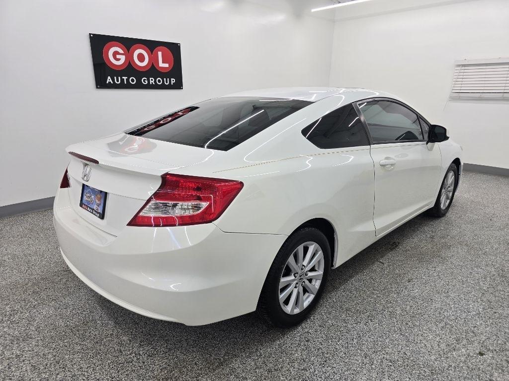 Honda Civic EX Coupe 5-Speed AT 2012