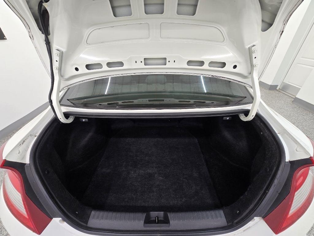 Honda Civic EX Coupe 5-Speed AT 2012