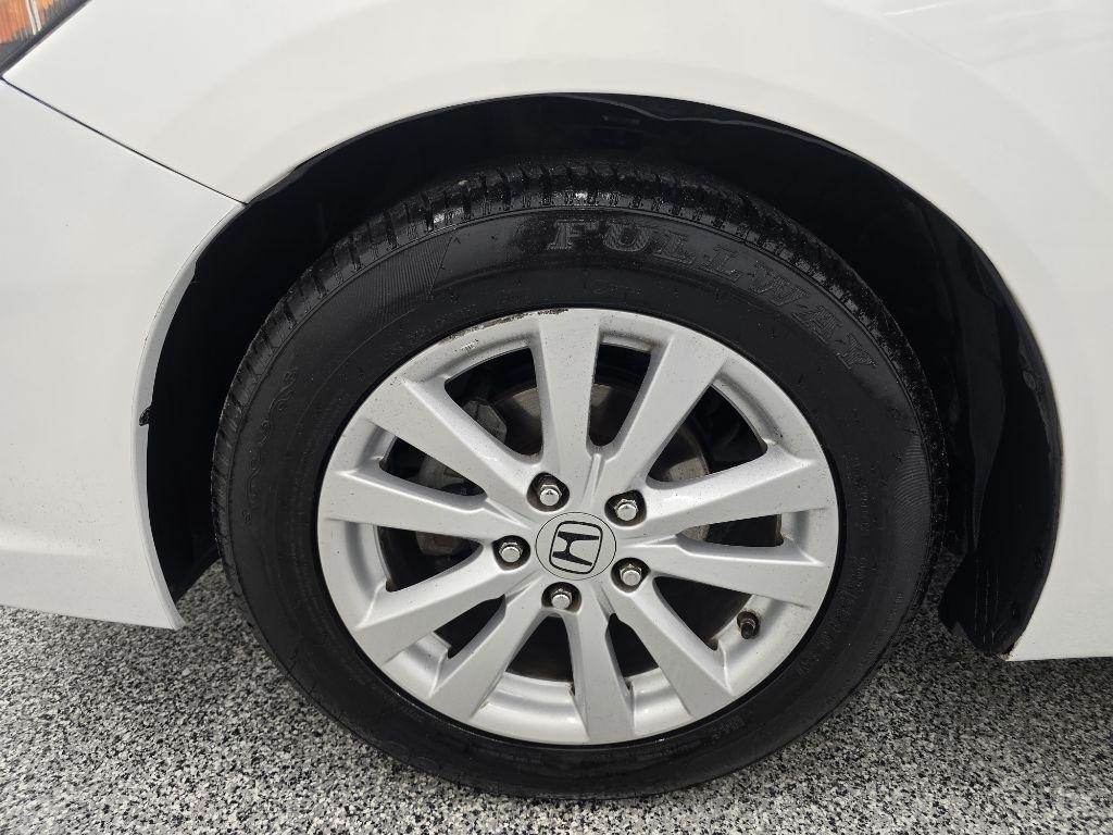 Honda Civic EX Coupe 5-Speed AT 2012