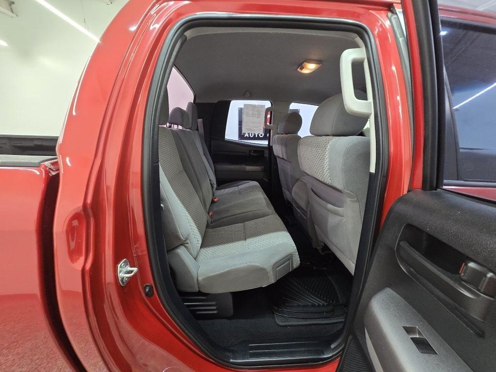 Toyota Tundra Tundra-Grade Double Cab 4.6L 2WD 2012