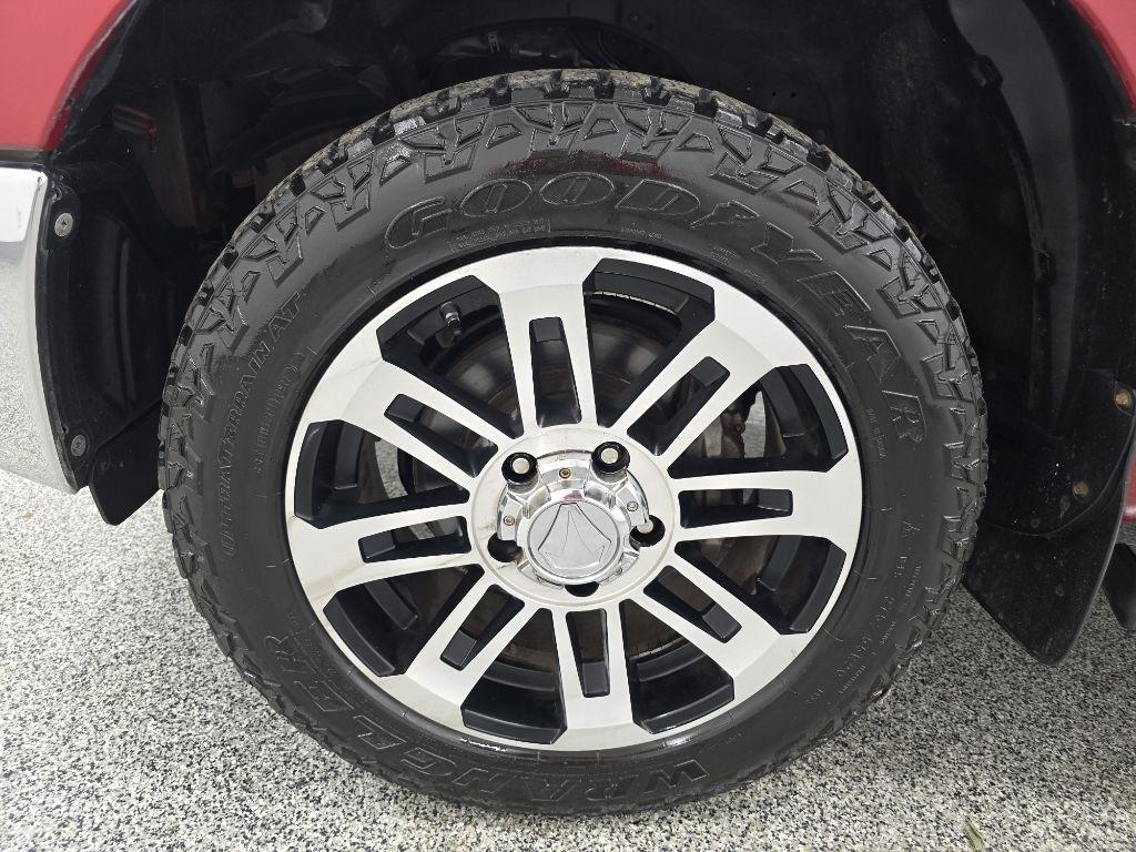 Toyota Tundra Tundra-Grade Double Cab 4.6L 2WD 2012