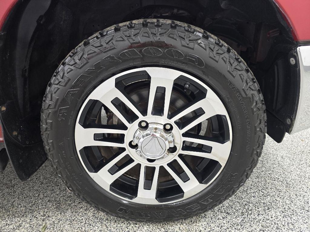 Toyota Tundra Tundra-Grade Double Cab 4.6L 2WD 2012