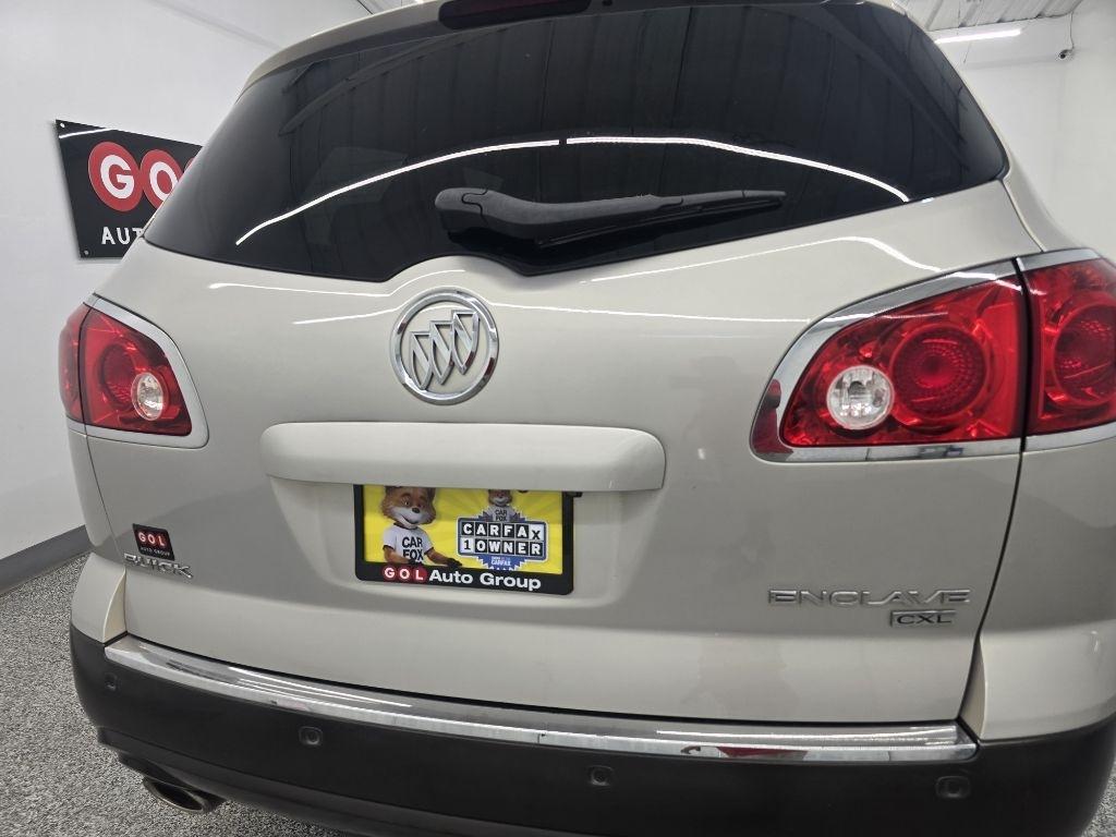 Buick Enclave  2011
