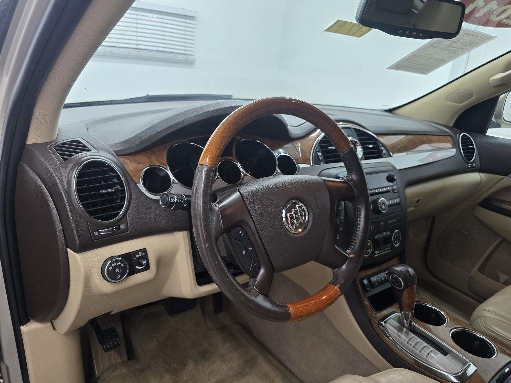 Buick Enclave  2011