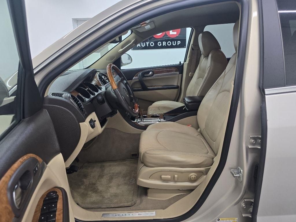 Buick Enclave  2011