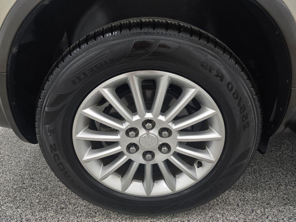 Buick Enclave  2011