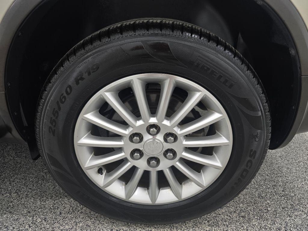 Buick Enclave  2011