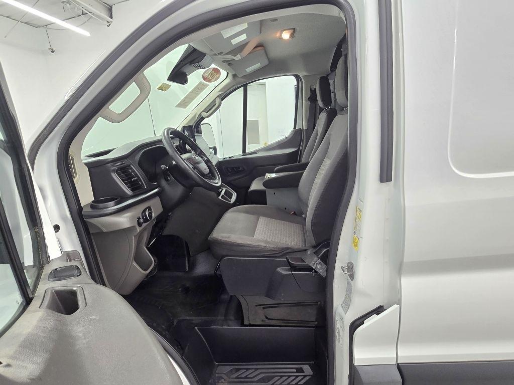 Ford Transit 150 Van Low Roof w/Sliding Pass. 130-in. WB 2020