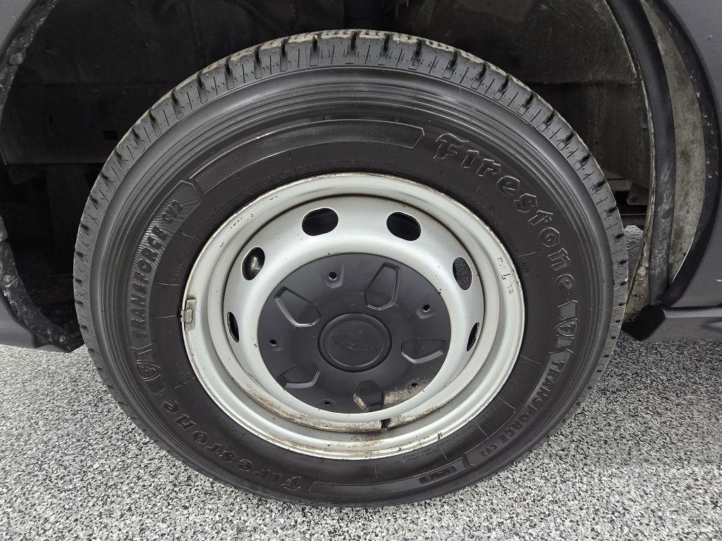 Ford Transit 150 Van Low Roof w/Sliding Pass. 130-in. WB 2020