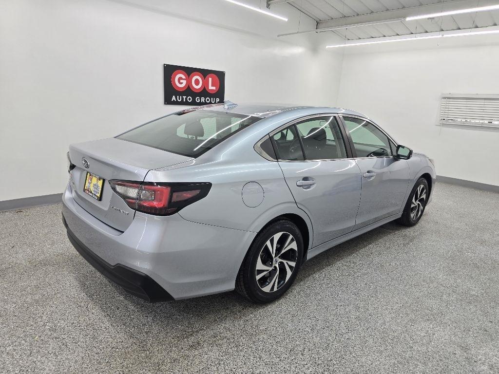 Subaru Legacy Premium 2022