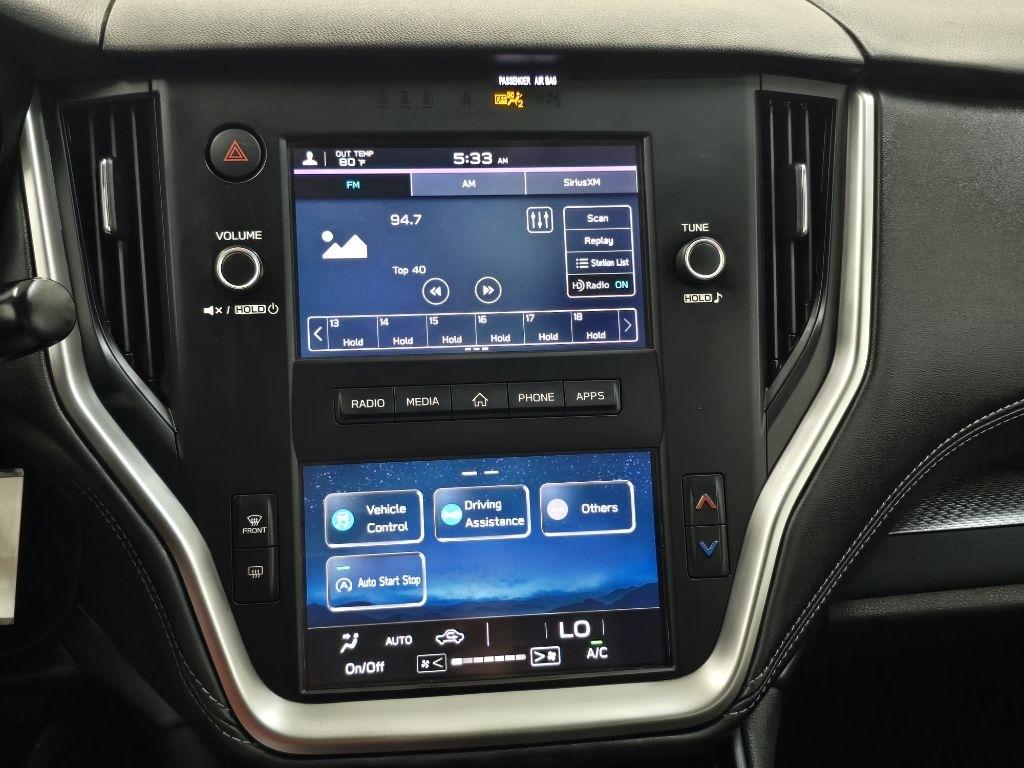 Subaru Legacy Premium 2022