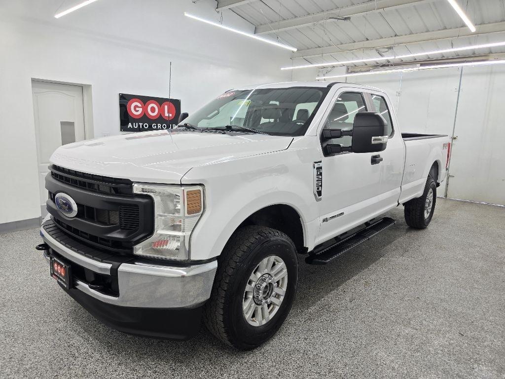 Ford F-250 SD XLT SuperCab Long Bed 4WD 2022