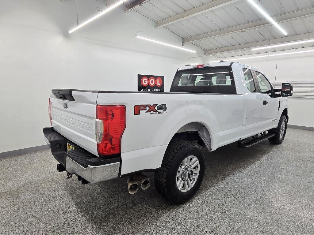 Ford F-250 SD XLT SuperCab Long Bed 4WD 2022