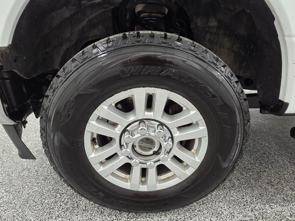 Ford F-250 SD XLT SuperCab Long Bed 4WD 2022