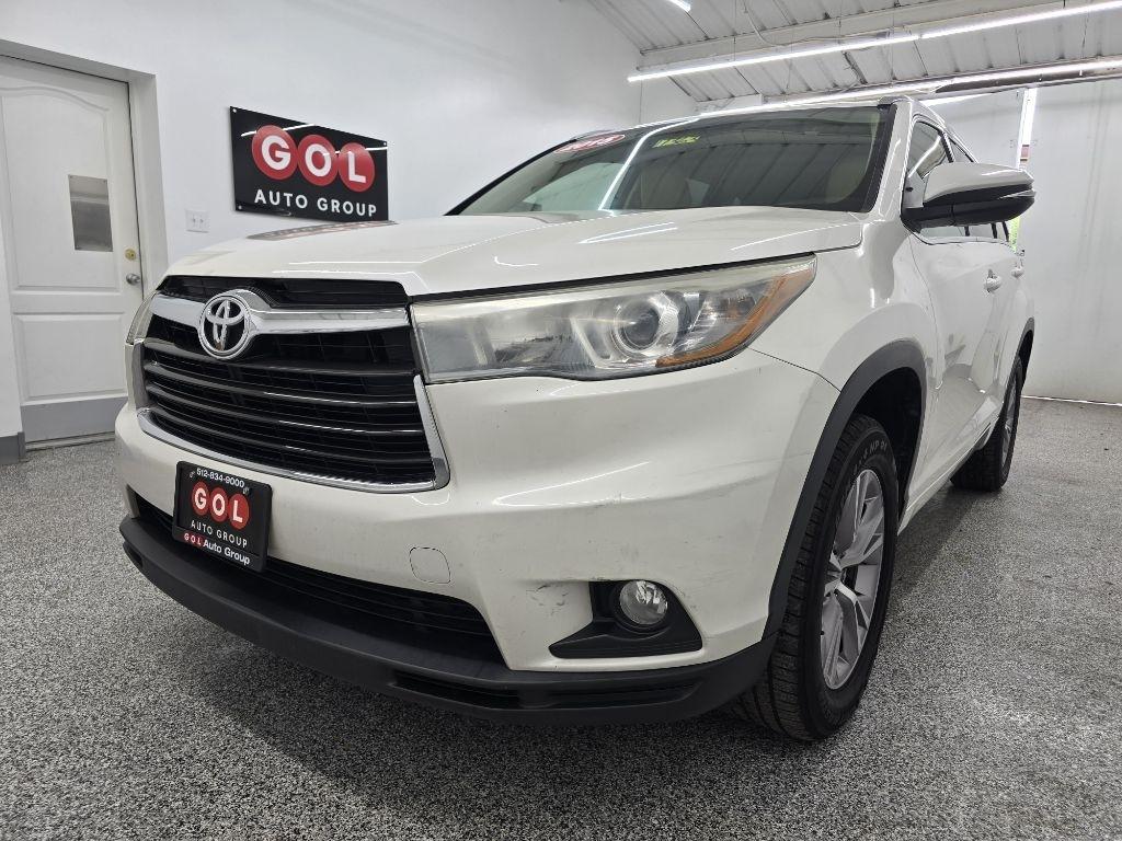 Toyota Highlander XLE FWD V6 2015