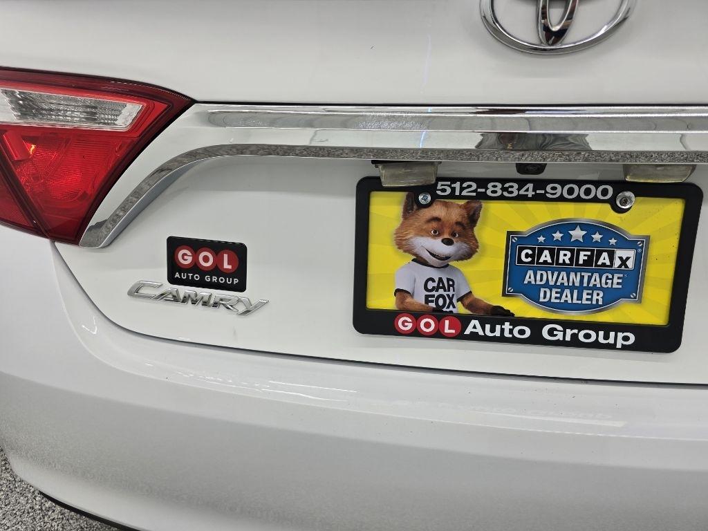 Toyota Camry SE 2017