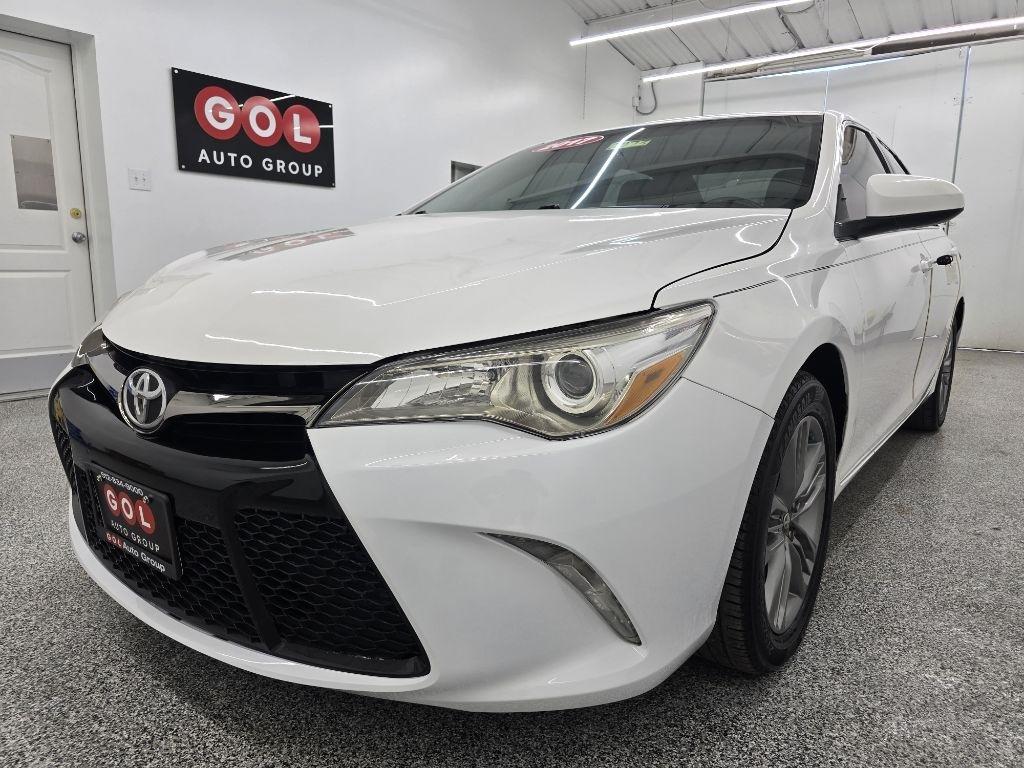 Toyota Camry SE 2017
