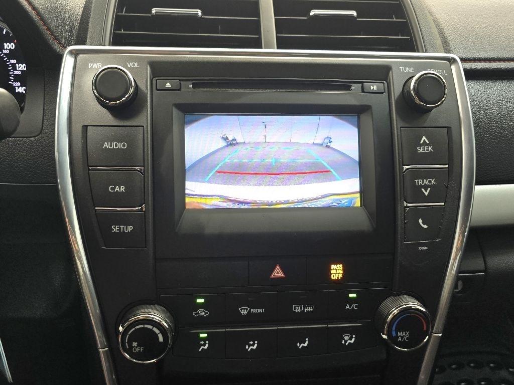Toyota Camry SE 2017