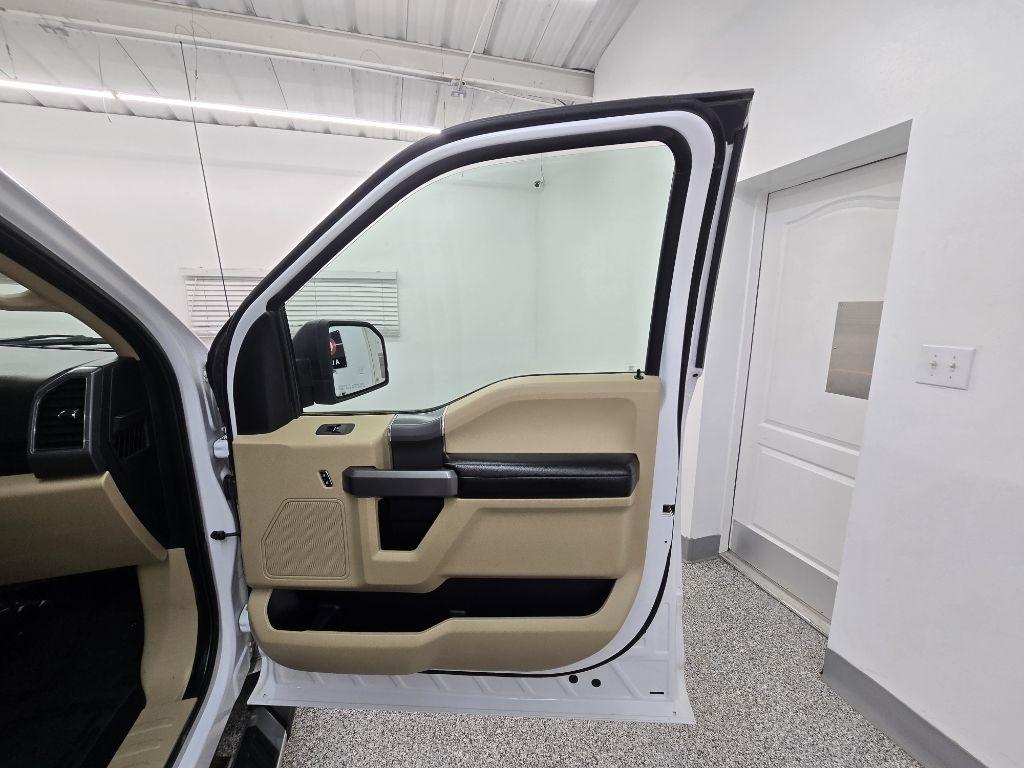 Ford F-150 XLT 4WD 2019