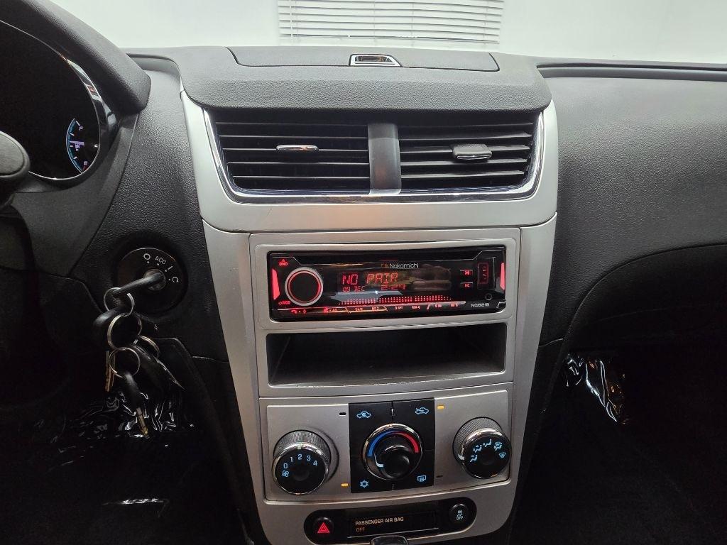Chevrolet Malibu 1LT 2012