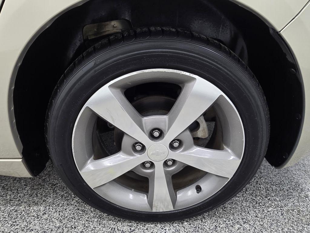 Chevrolet Malibu 1LT 2012