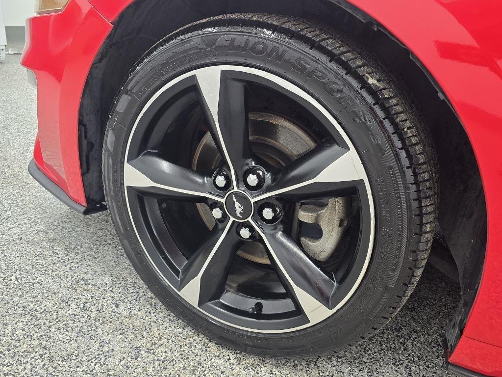Ford Mustang EcoBoost Coupe 2018