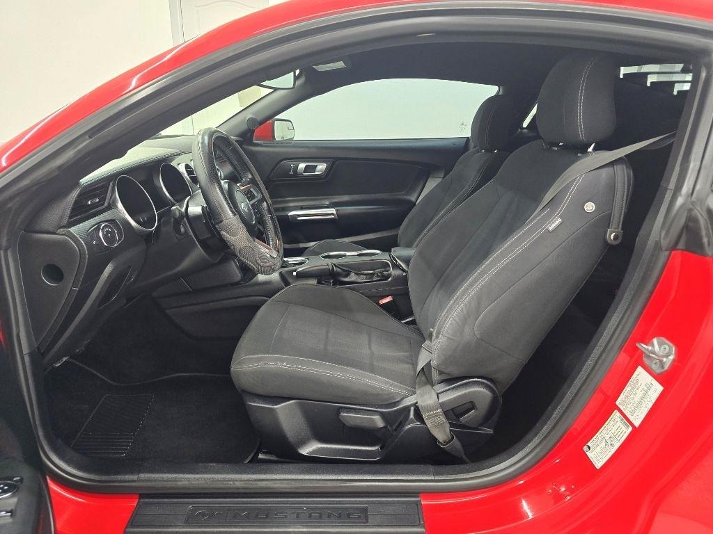 Ford Mustang EcoBoost Coupe 2018