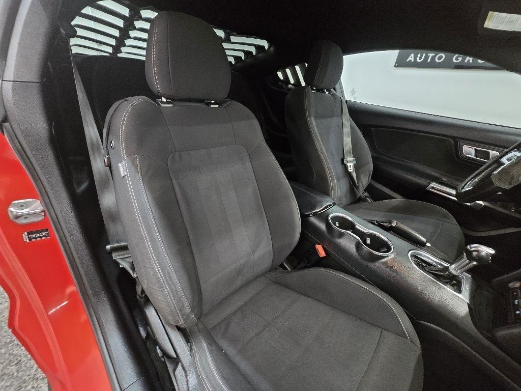 Ford Mustang EcoBoost Coupe 2018