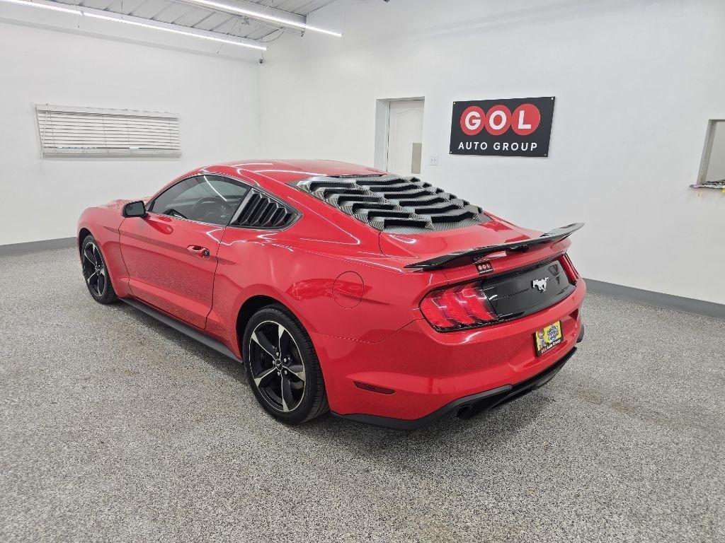Ford Mustang EcoBoost Coupe 2018