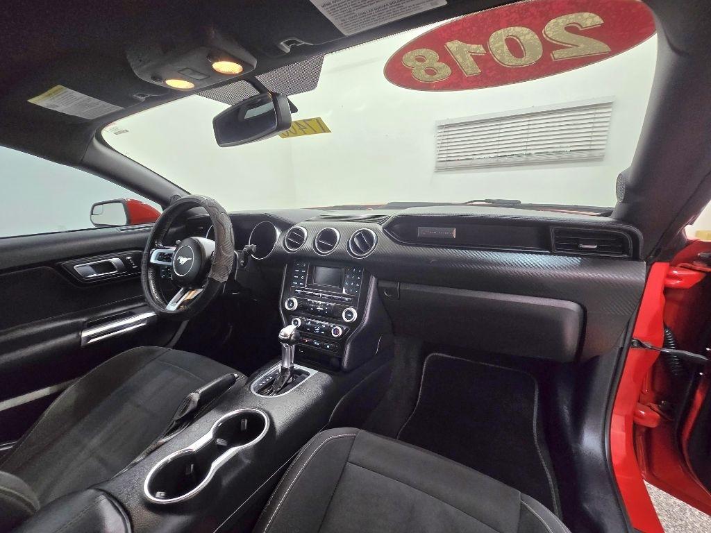 Ford Mustang EcoBoost Coupe 2018