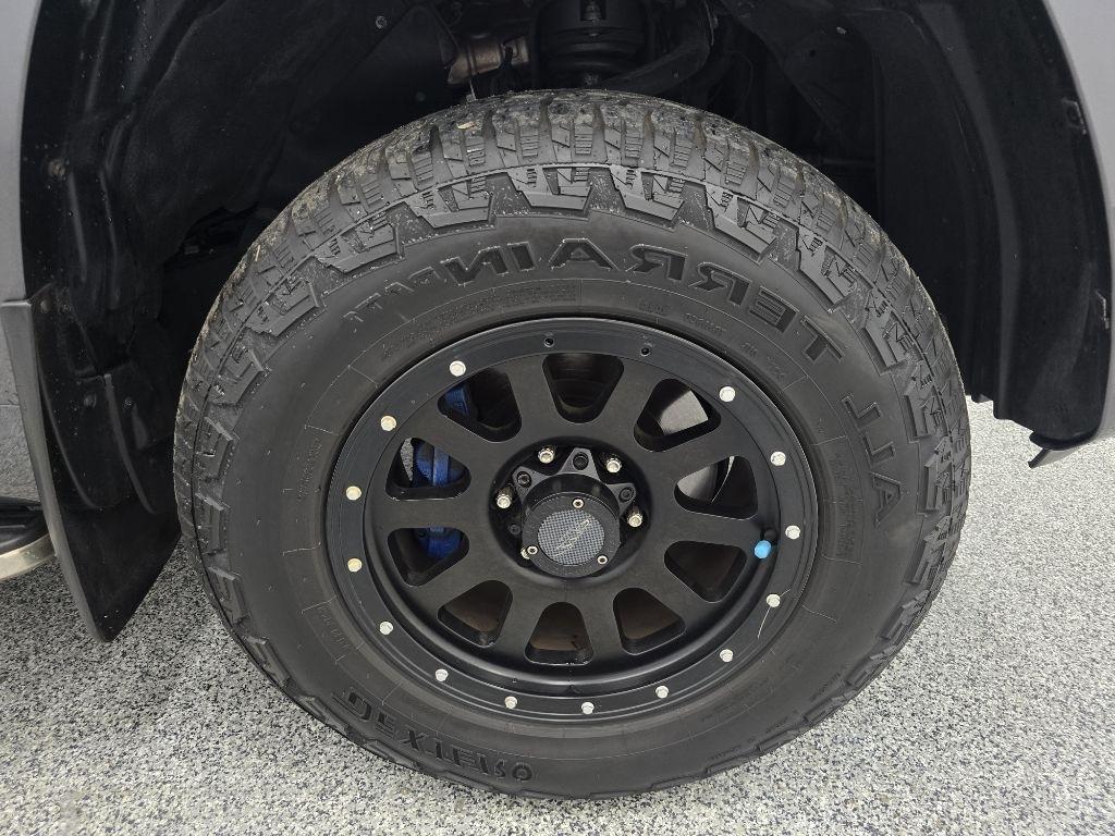 Toyota 4Runner SR5 2WD 2012